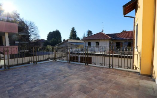 Residenziale Appartamento Affitto Albiate
