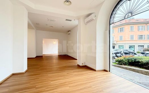 Commerciale Negozio Affitto Monza